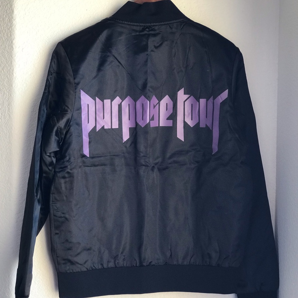 New Justin Bieber Black Satin Bomber Soft Purpose Tour Jacket sz Small w/Pockets